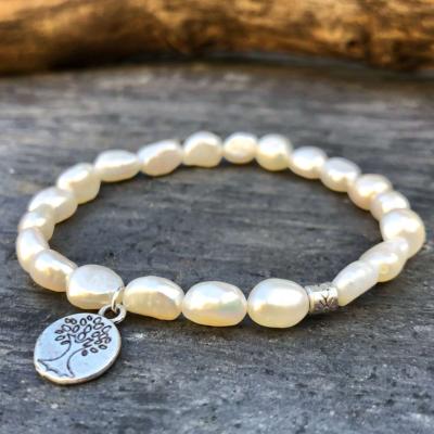 Bracelet en perles de nacre